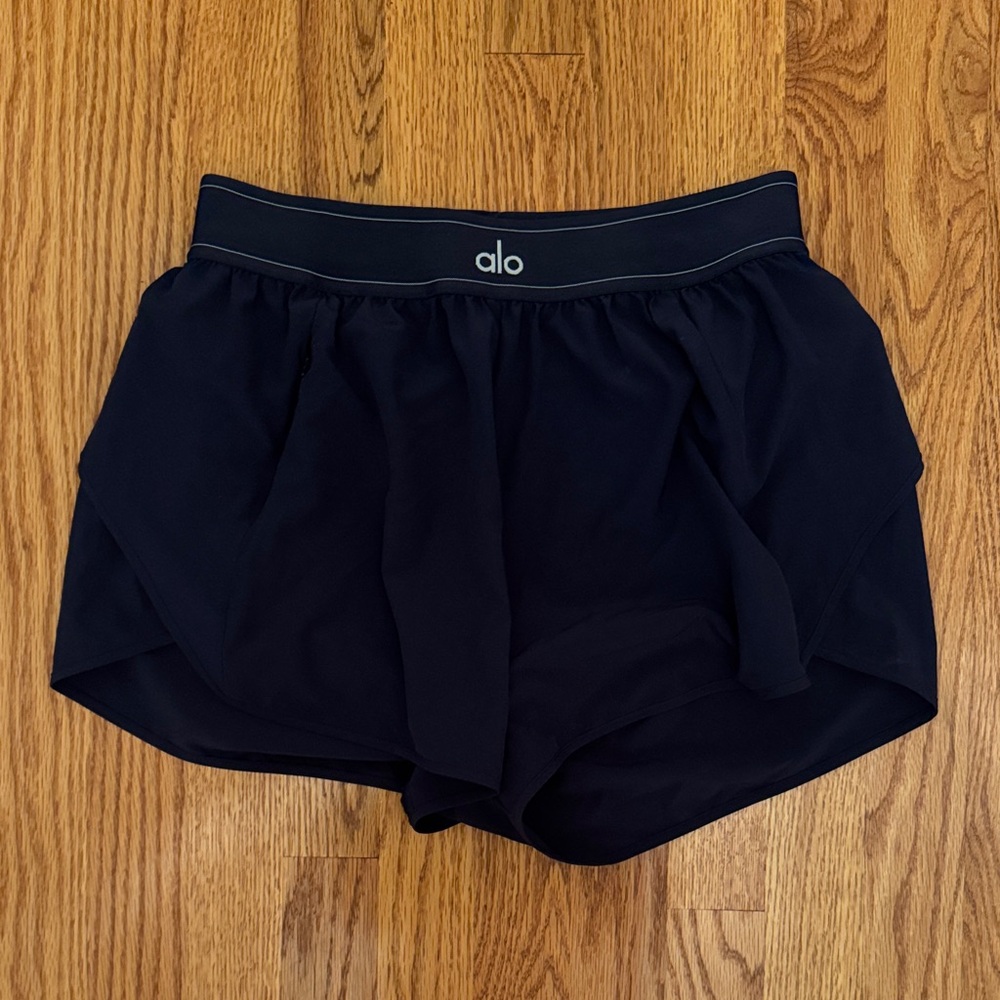 ALO Yoga Match Point Navy Short